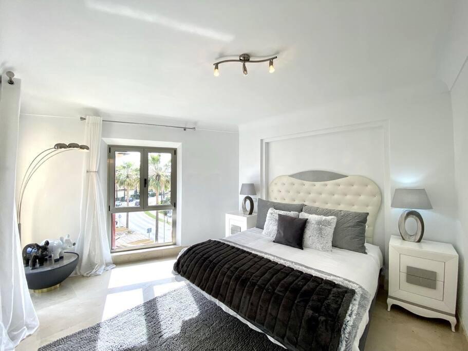 Yolo Spaces - Sotogrande Sea View Penthouse San Roque  Zewnętrze zdjęcie