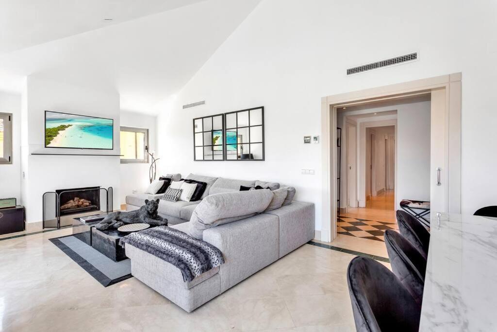 Yolo Spaces - Sotogrande Sea View Penthouse San Roque  Zewnętrze zdjęcie