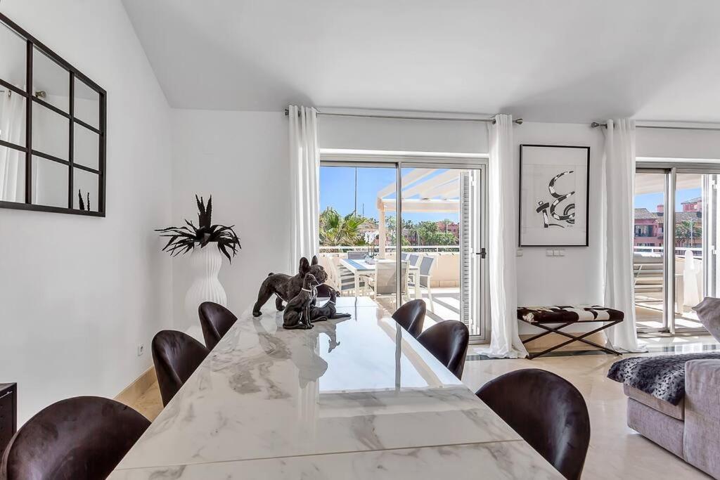 Yolo Spaces - Sotogrande Sea View Penthouse San Roque  Zewnętrze zdjęcie