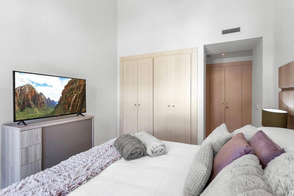 Yolo Spaces - Sotogrande Sea View Penthouse San Roque  Zewnętrze zdjęcie