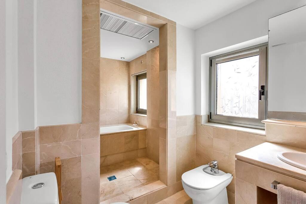 Yolo Spaces - Sotogrande Sea View Penthouse San Roque  Zewnętrze zdjęcie