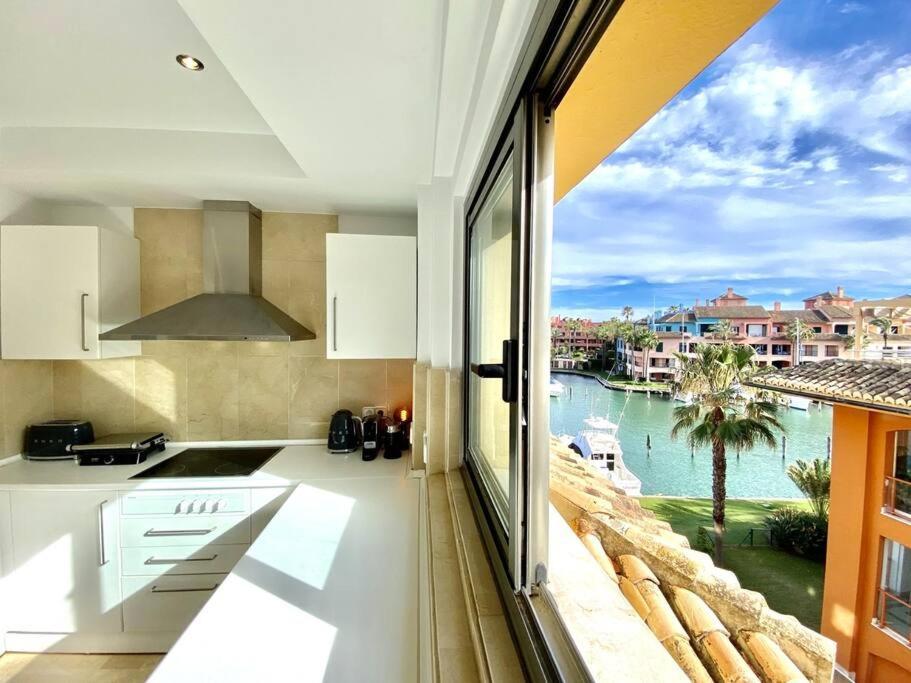 Yolo Spaces - Sotogrande Sea View Penthouse San Roque  Zewnętrze zdjęcie